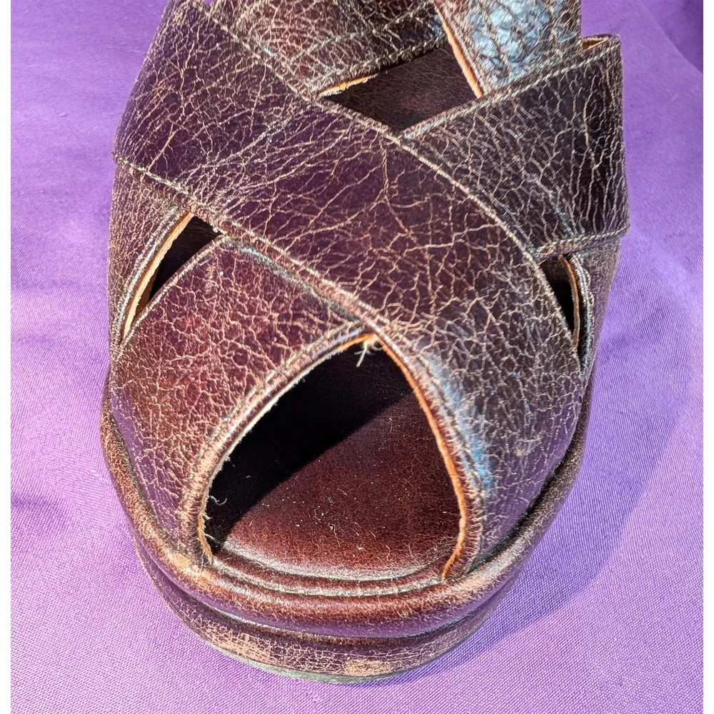 Re-mix Vintage Meadow Brown Croc Sz 9M Buckle Sandals Wedge Platform Leather